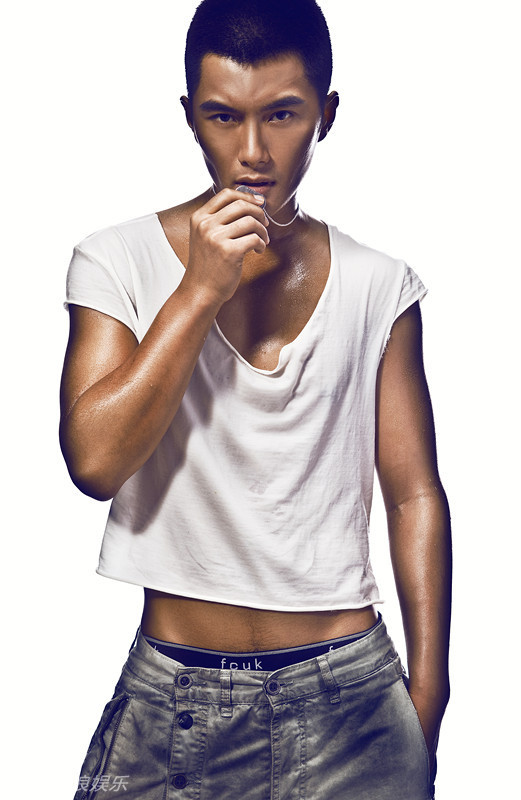 id="gnt62qsrsx">沈泰,1981年10月30日出生于天津市,中国内地男演员