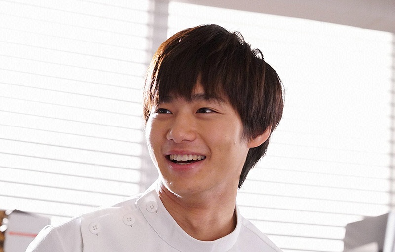  p>《fragile》是日本富士电视台2016年制作的医疗剧,由石川淳一执导