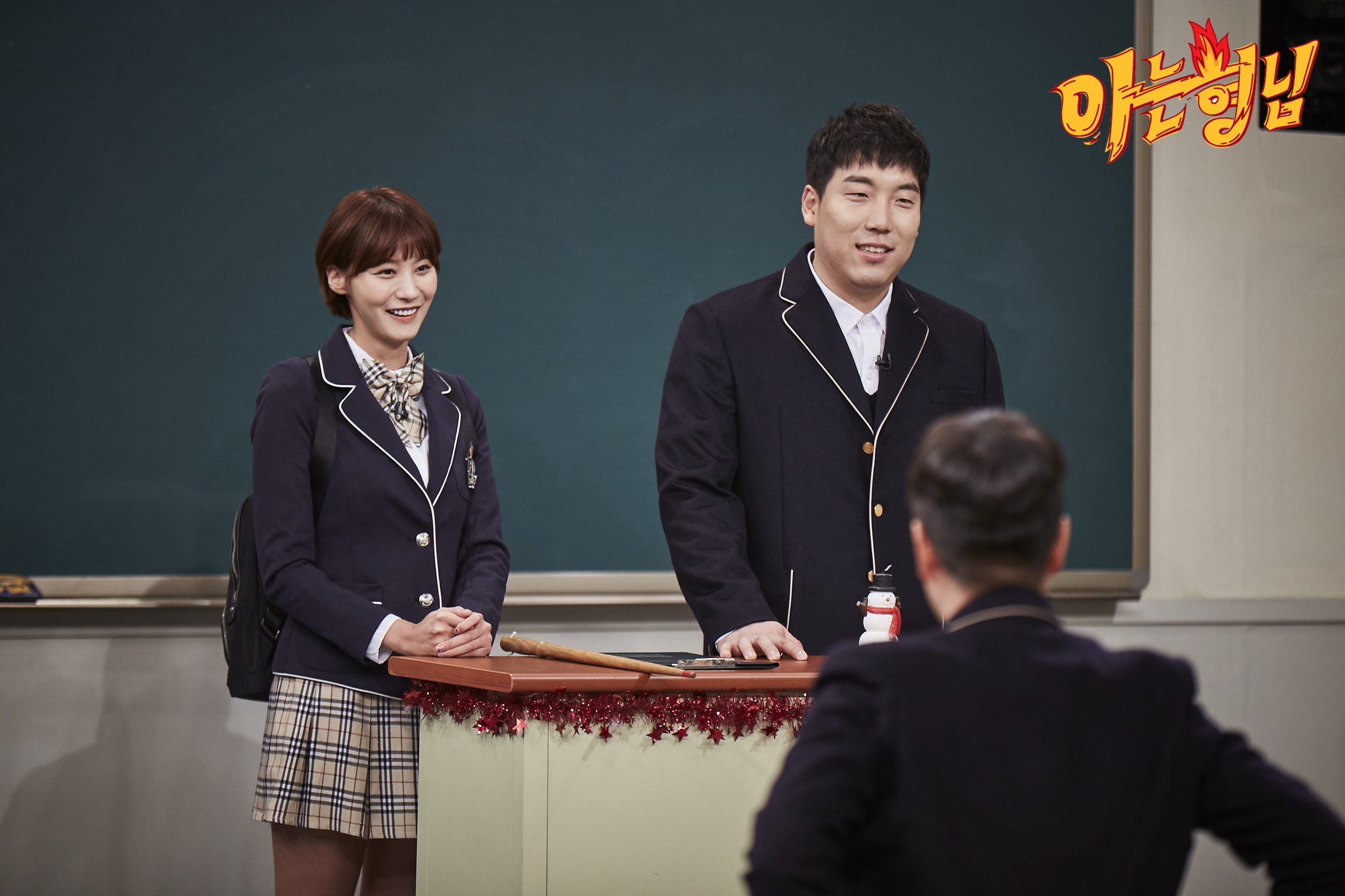  p>《认识的哥哥》是韩国jtbc电视台制作播出的一档新综艺节目,由姜虎