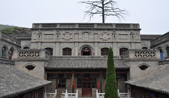 <p>梁家滩白云寺风景