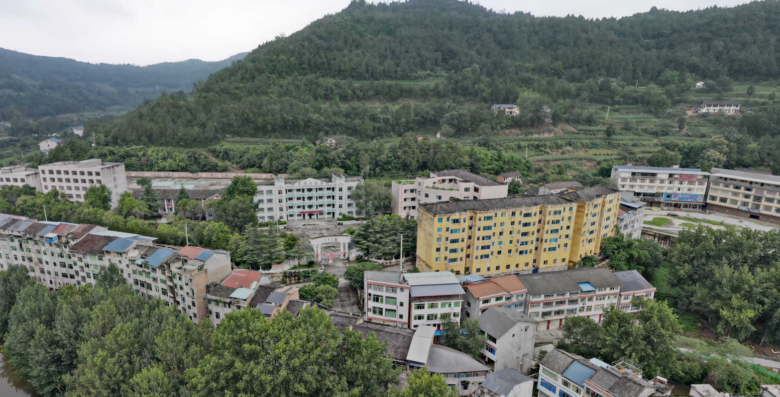  p data-id="gnbuaz79j0">大坪镇,隶属于四川省南充市南部县,地处 a