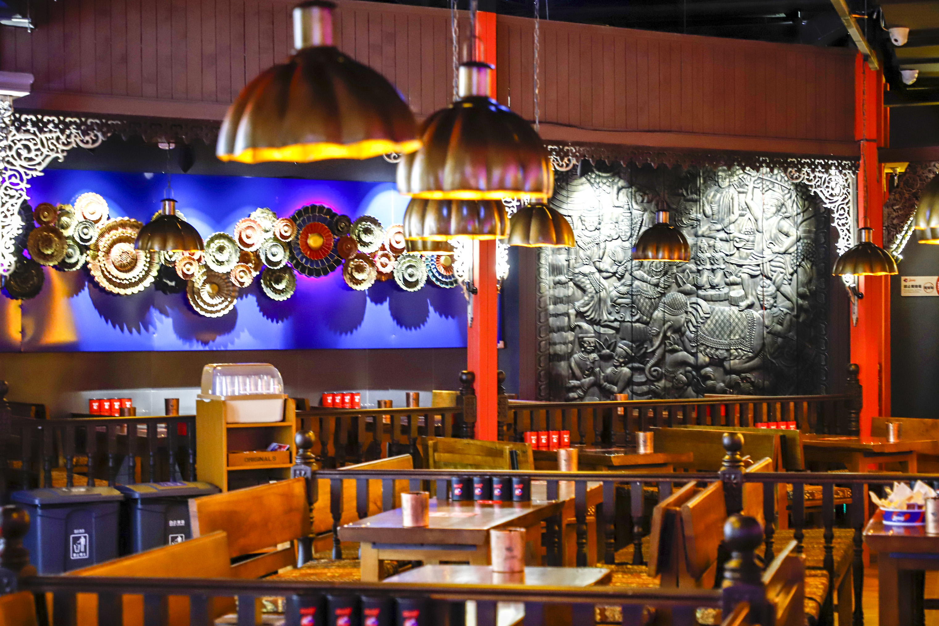 第一家helens诞生于2009年,截至2021年9月在北京,上海,广州,深圳