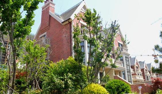  p>胶州中央公园位于青岛市胶州胶州,共计房屋199户. /p>