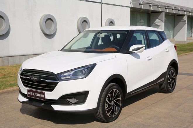 基于i-afa平台研发的紧凑型suv,整体轮廓,外观与t300保持一致