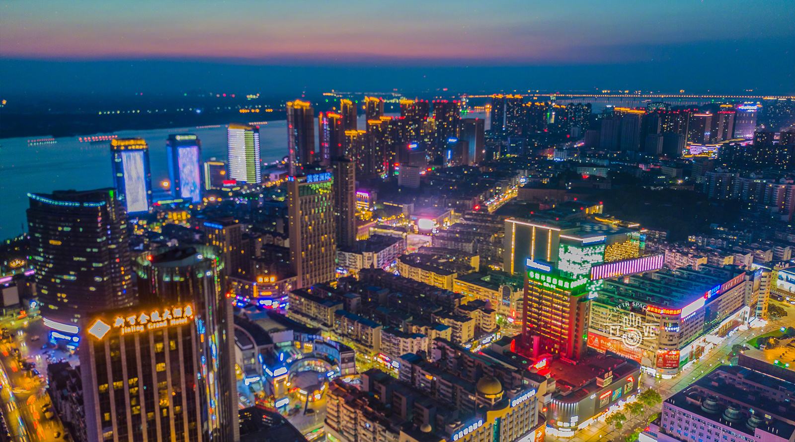 镜湖区,隶属于安徽省 a target="_blank" href="/item/芜湖市/211408"