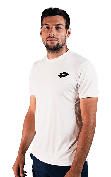  p>贝尔纳韦·萨帕塔·米拉莱斯(bernabe zapata miralles),1997年1月