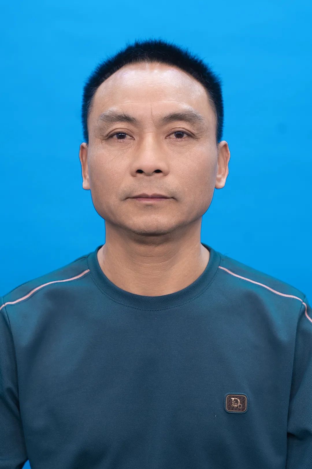 data-id="t0adfhcny8tv">徐庆九,男,1969年3月生,湖南省华容县东山镇