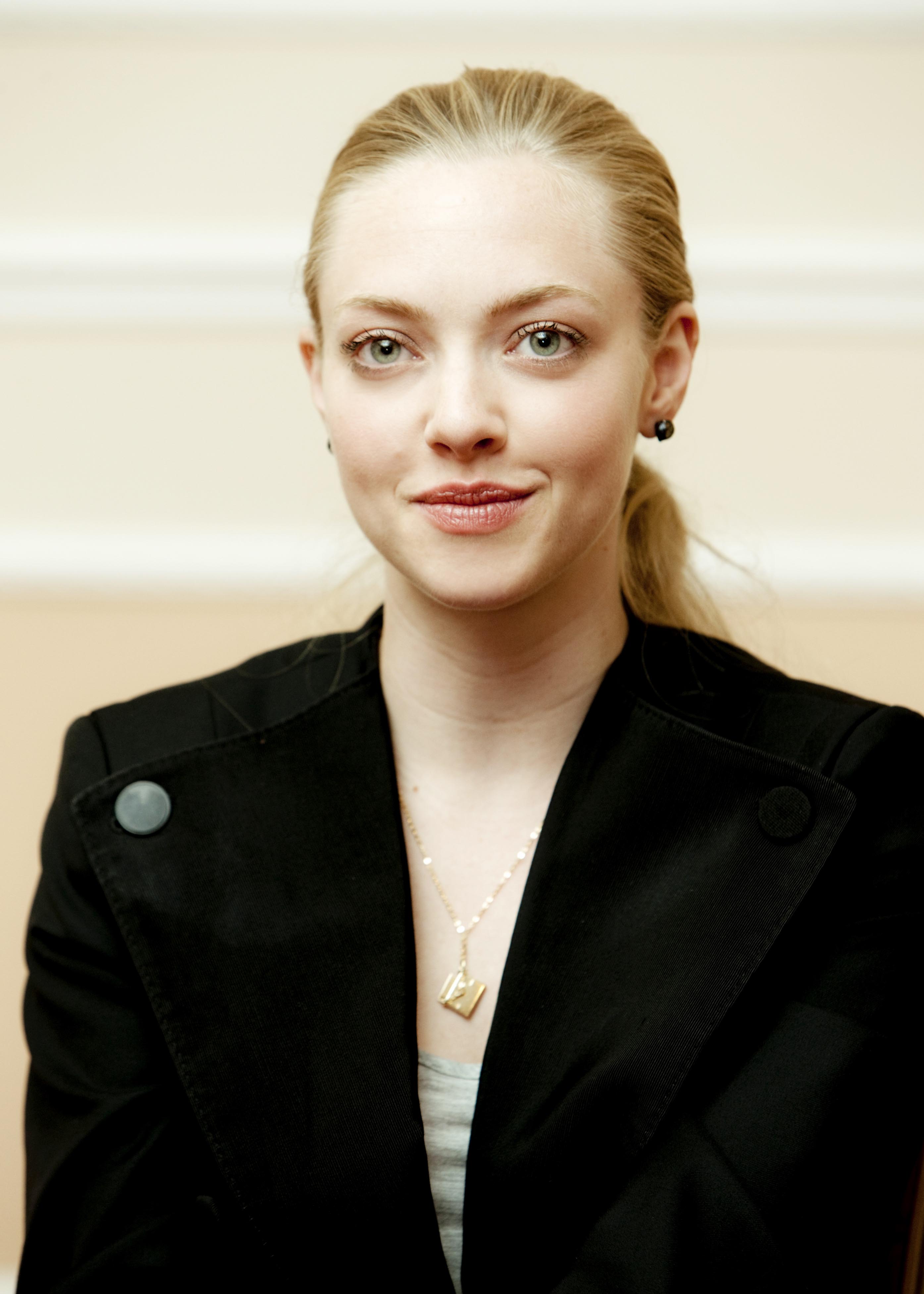 阿曼达·塞弗里德