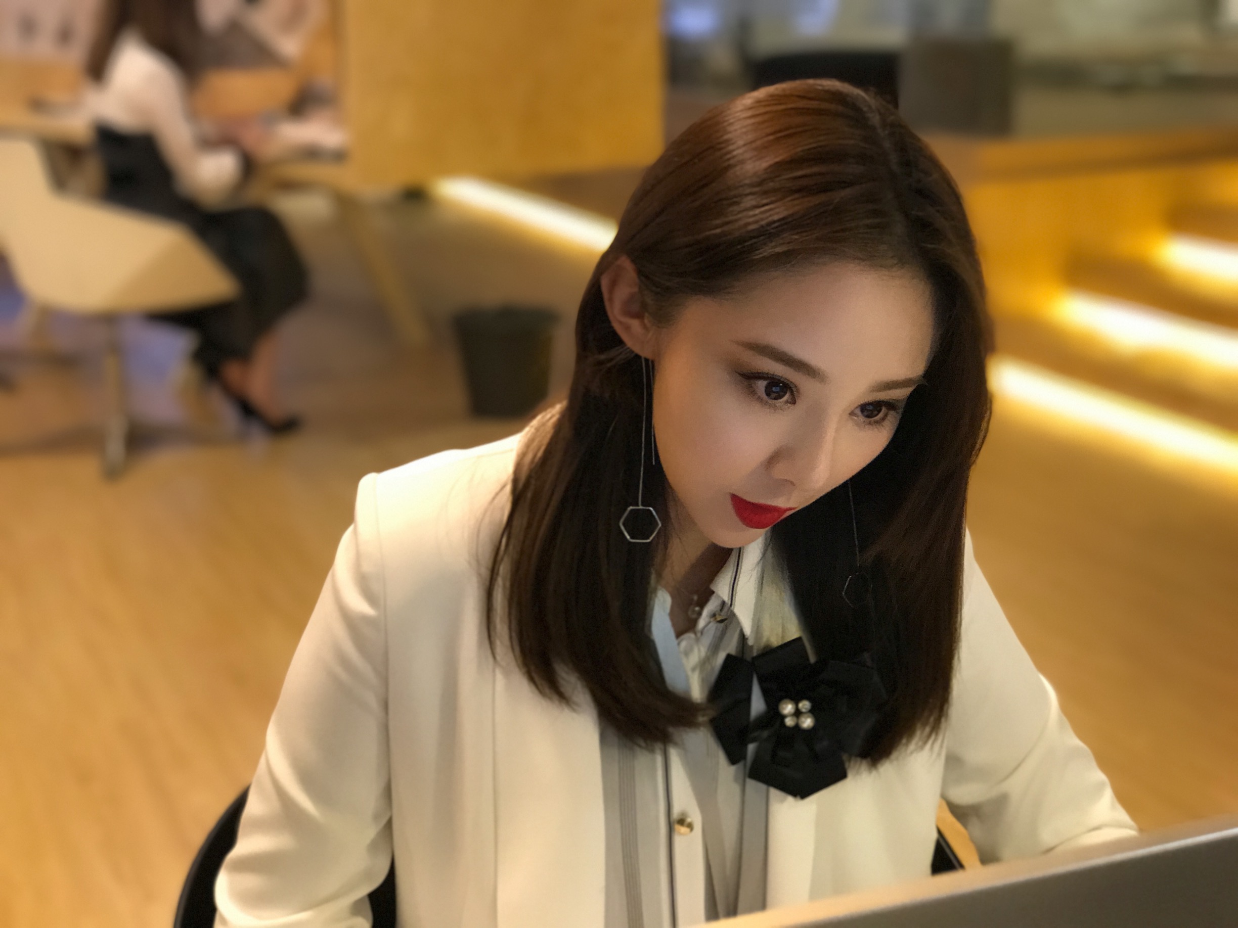  p data-id="gnbicrxci0">析源 i>(原名:姜析源) /i>,中国内地女演员