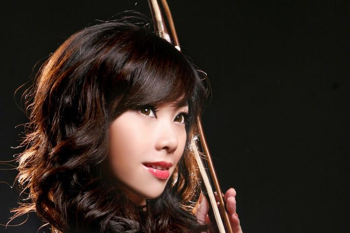 ="138082">二胡 /a> a target="_blank" href="/item/演奏家/134332"