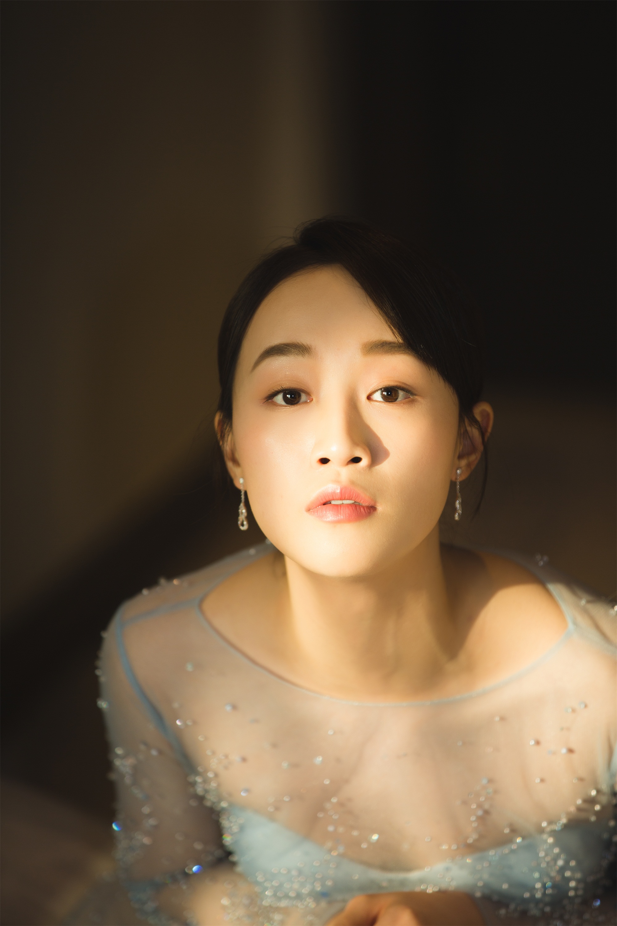 毕业于中央戏剧学院08级表演系本科班,中国内地影视女演员