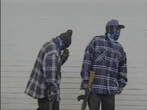  p data-id="gnwo0x6o42">"瘸帮"(crips)是美国最大,最暴力的街头帮派