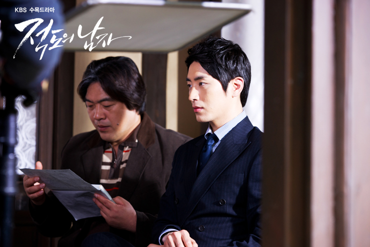  p>《赤道的男人》是由 a href="#" data-lemmaid="5087162">金龙洙 