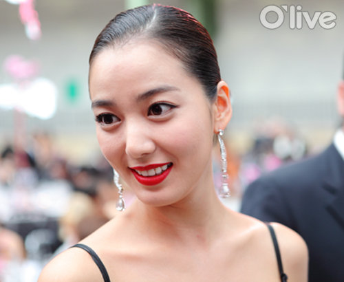 gsumg">李素妍(         ,lee so yeon),1982年4月16日出生于韩国首尔