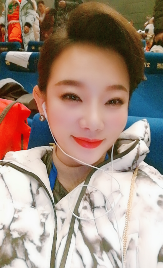 李铭雪