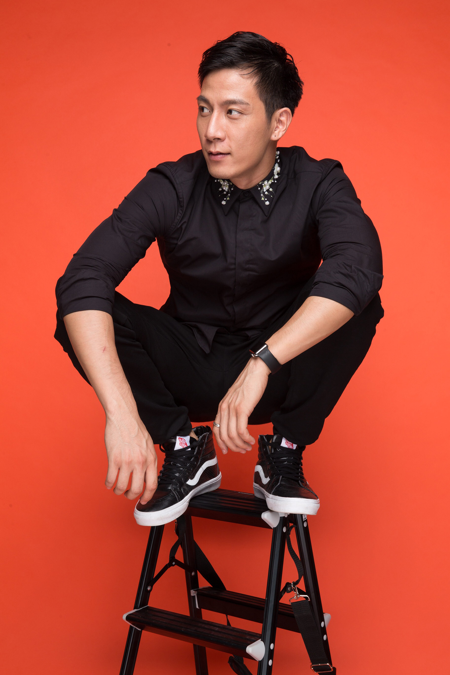  p>钟星辉,11月22日出生于广东,毕业于中央戏剧学院,中国内地话剧影视