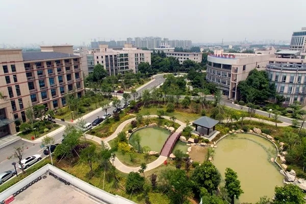 交通技师学院(zhejiang traffic technician college)位于浙江省金华