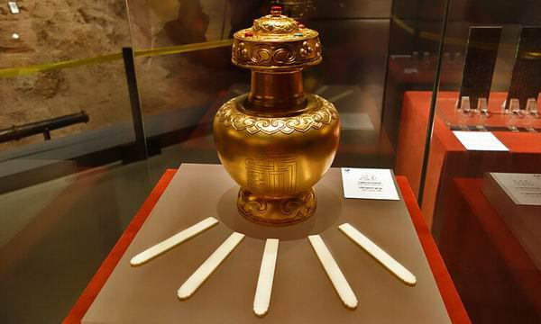  p>清朝(1636年-1912年),是 a target="_blank" href="/item/中国历史