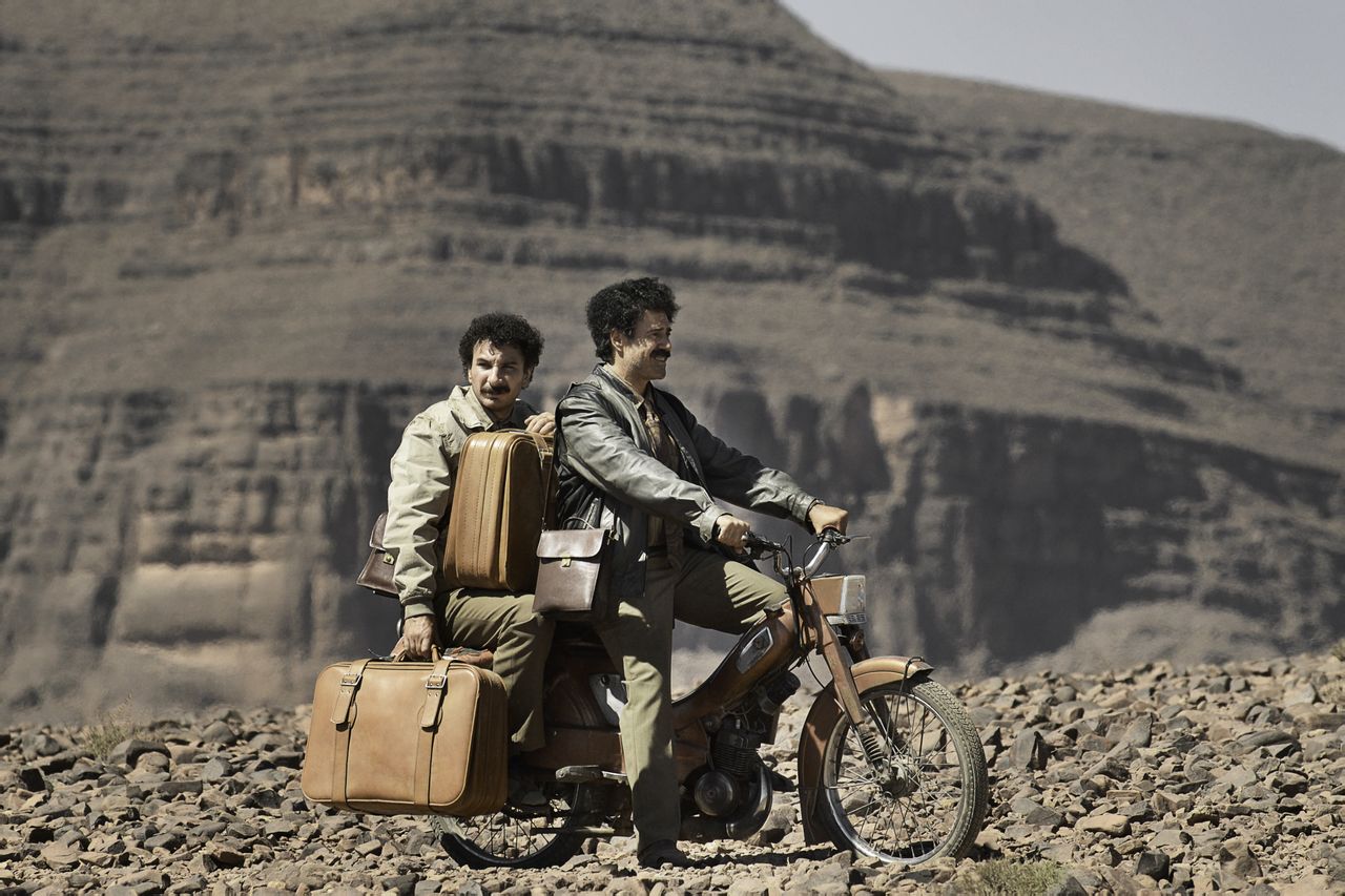 万岁》是由迈克尔·扬执导,何塞·加西亚,米歇尔·杨恩主演的喜剧电影