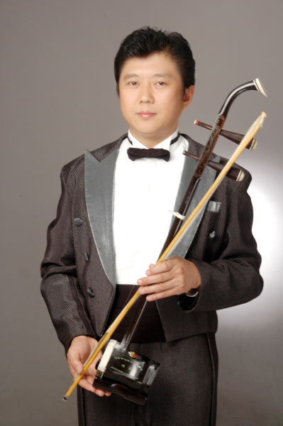  p>王之辉,青年二胡演奏家,中国音乐最高奖《金钟奖》获得者,"中录杯"