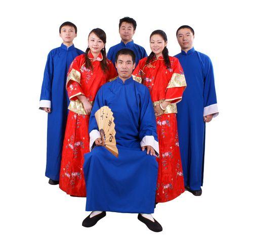  p>南城二哥是一支融合多种音乐文化元素的六人相声摇滚乐队.