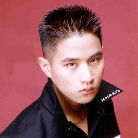 刘承俊,1976年12月15日出生于 a target="_blank" href="/item/韩国