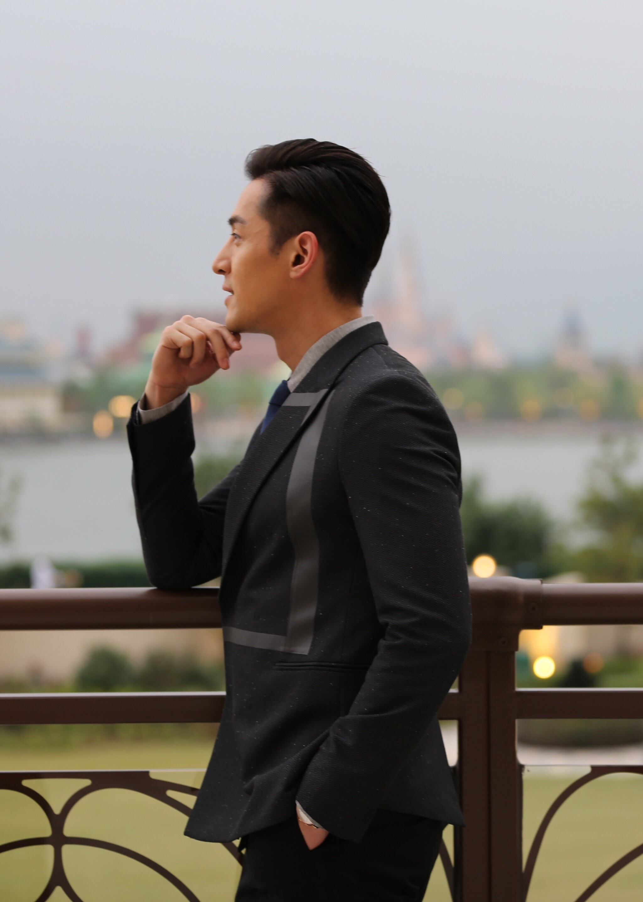  p>胡歌,1982年9月20日出生于上海市徐汇区,中国内地影视男演员,流行