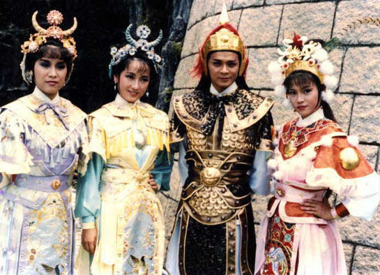  p>《薛丁山征西》是tvb于1986年根据同名小说改编的电视剧,由 a