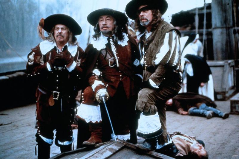  p>《豪情玫瑰》是1994年上映的法国动作片,由贝特朗·塔维涅执导