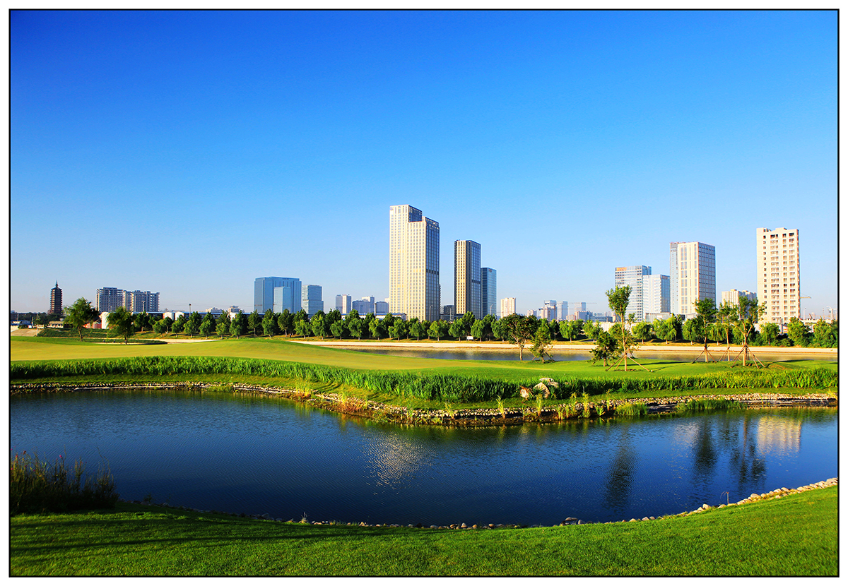 位于北京市东南部, a target="_blank" href="/item/京杭大运河