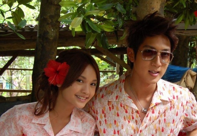 《阳光天使》由大陆和台湾两岸联合制作的的都市偶像电视剧