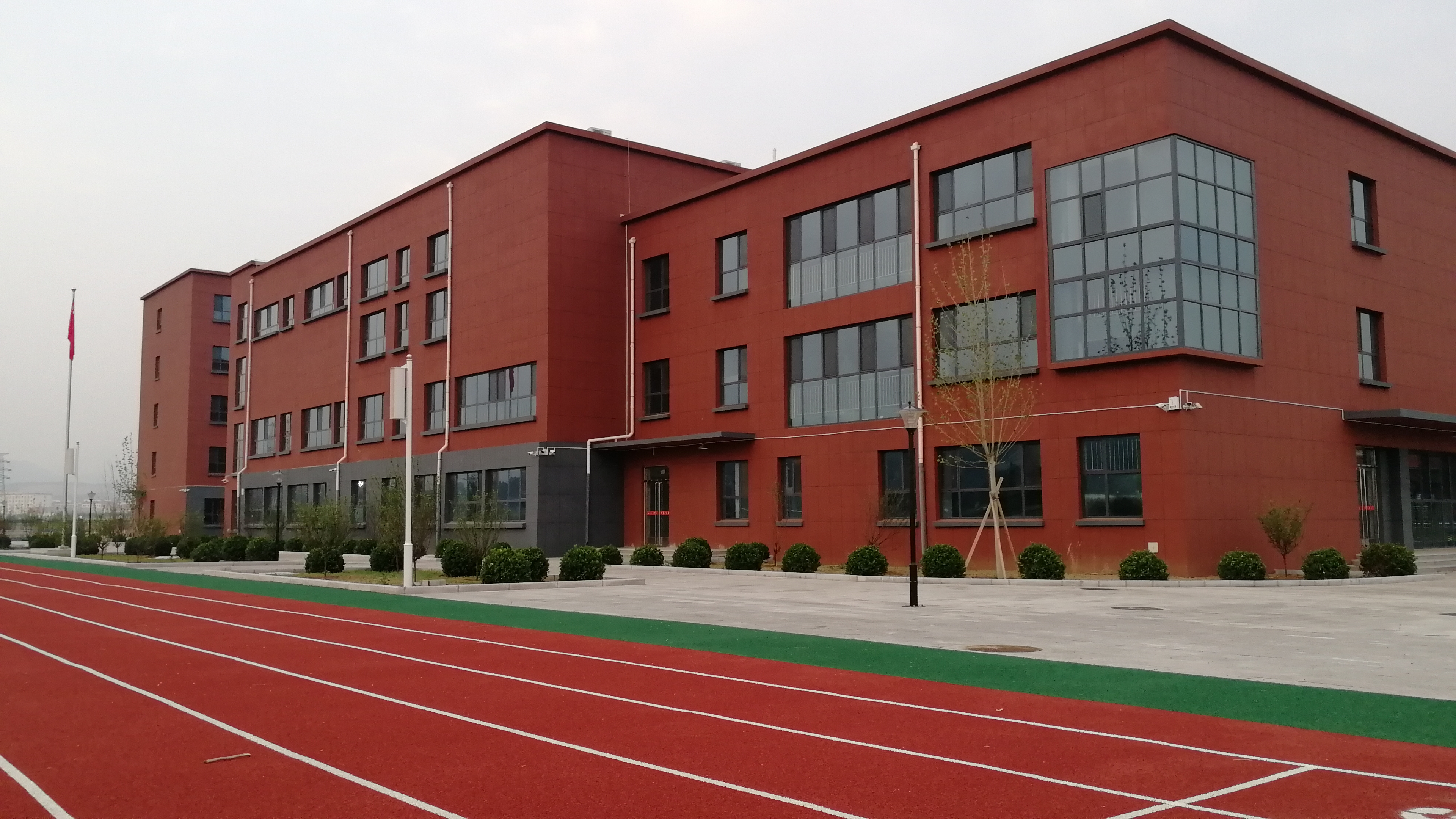 学校