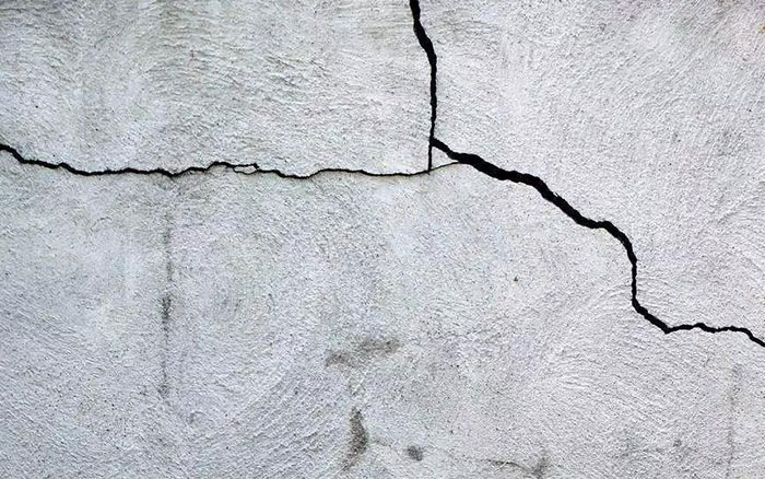  p data-id="scp3kxsmcklk">裂缝是 a target="_blank" href="/item