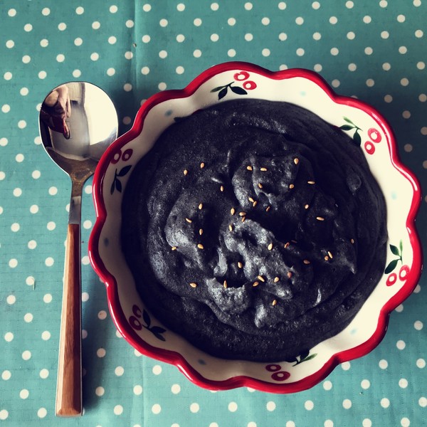 花生红枣芝麻糊