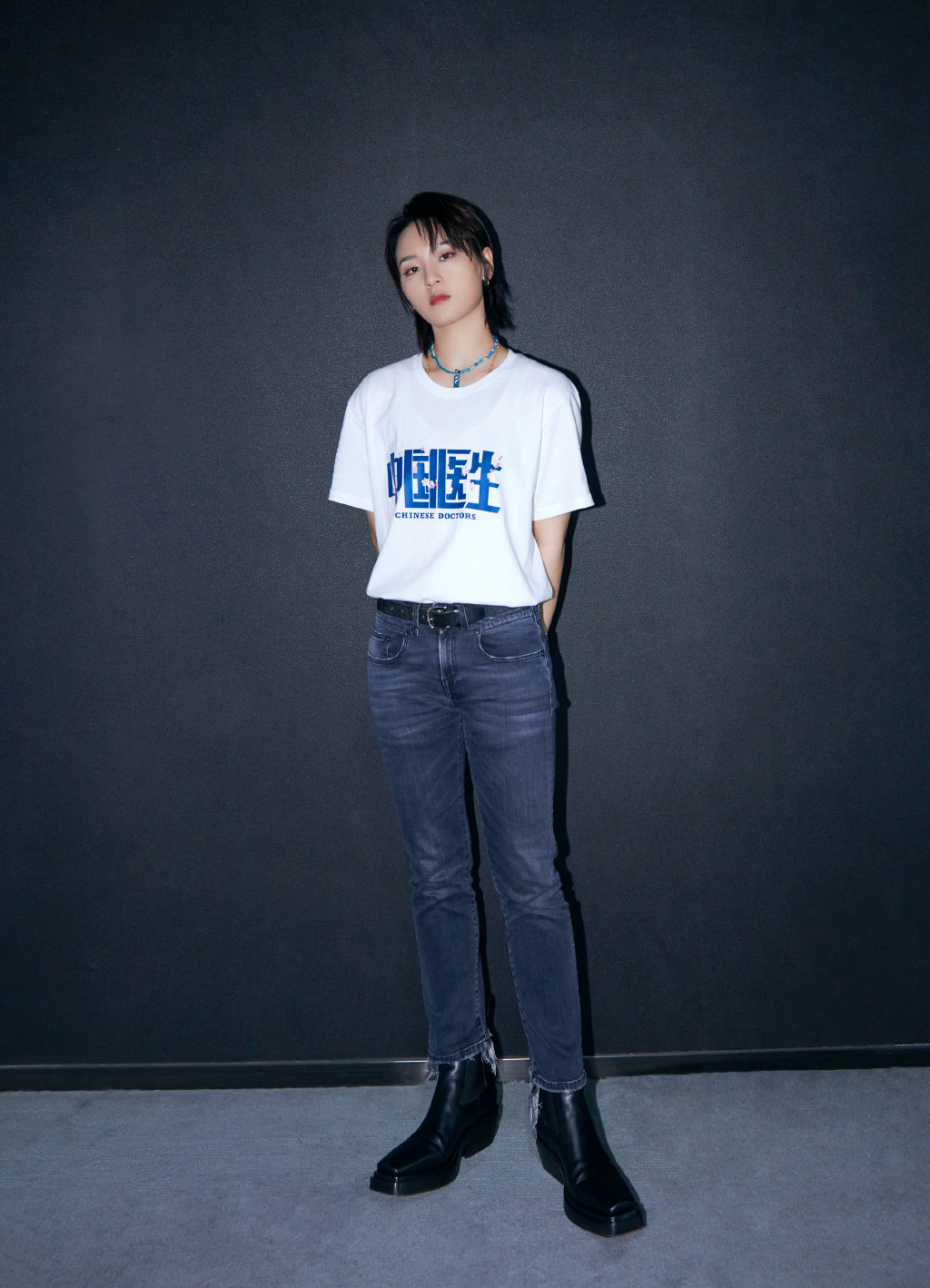  p>周笔畅,1985年7月26日出生于湖南省长沙市,华语流行乐女歌手,词曲