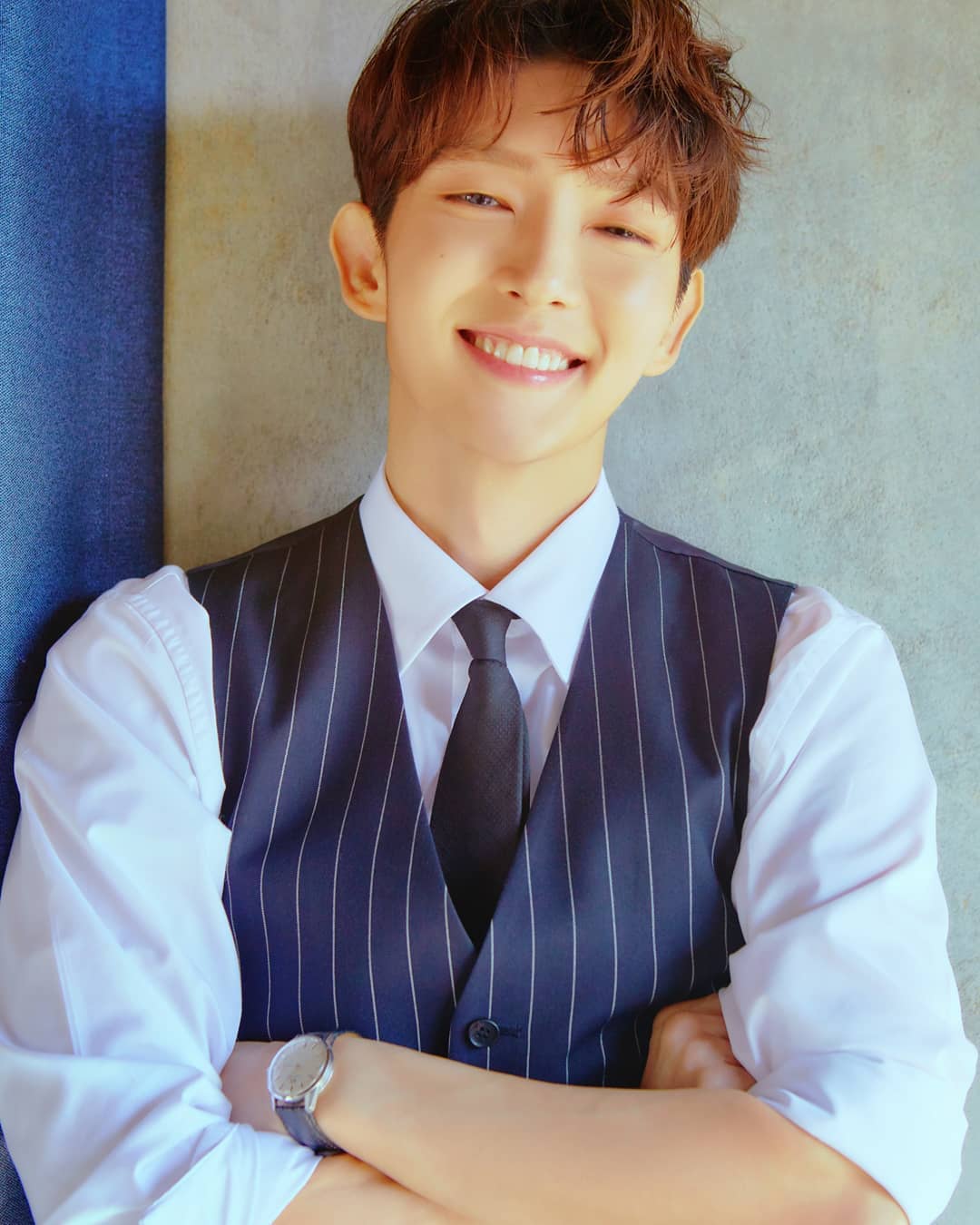 1982年4月17日出生于 a target="_blank" href="/item/韩国/6009333"