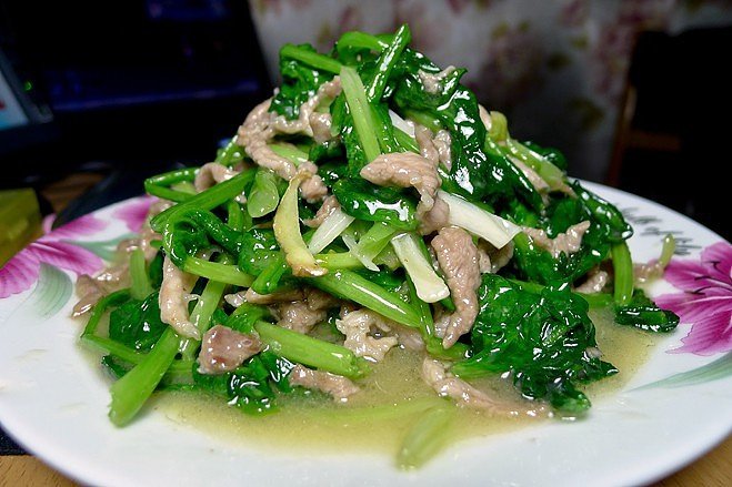 肉炒菠菜