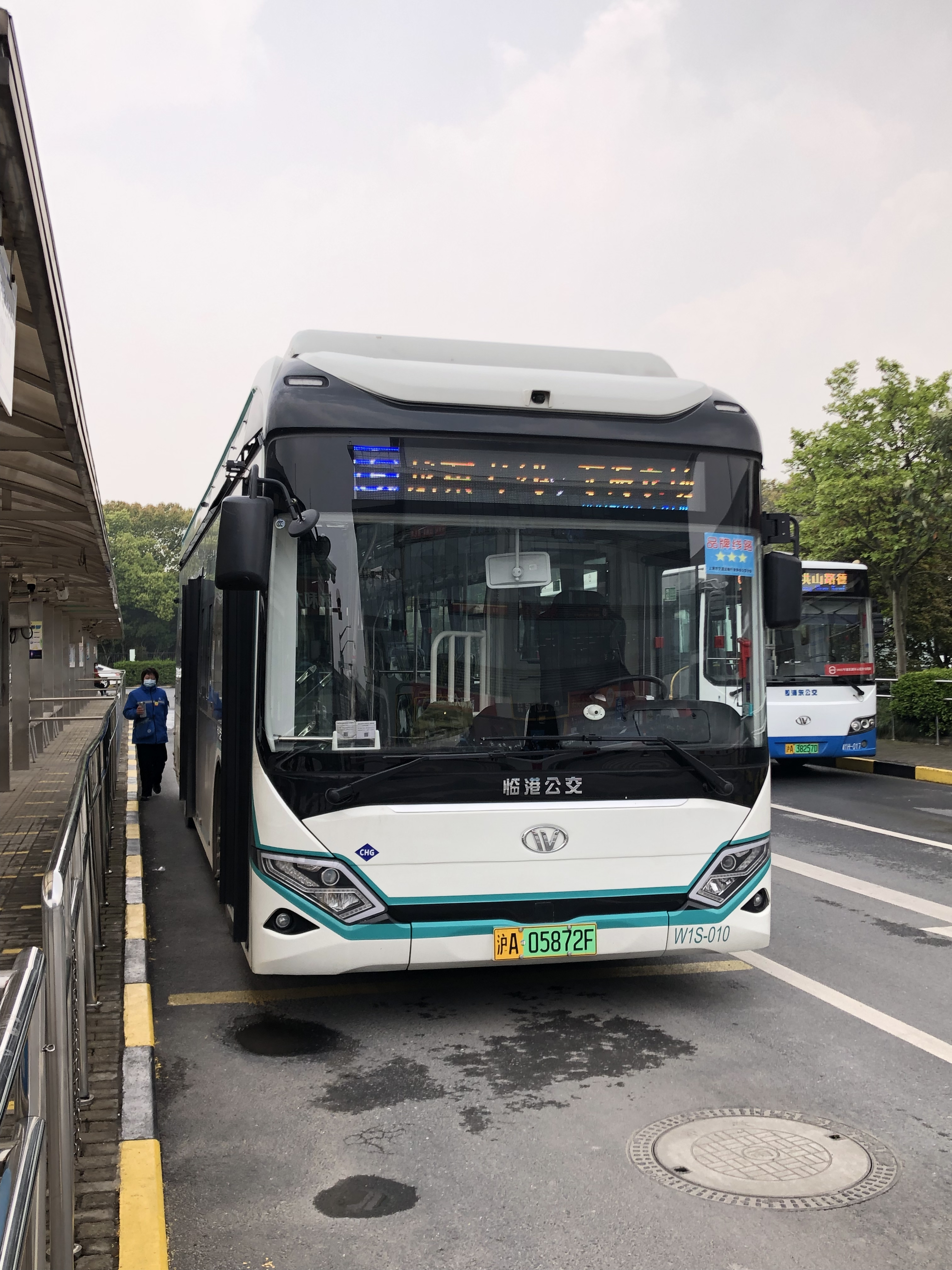 上海公交龙东专线