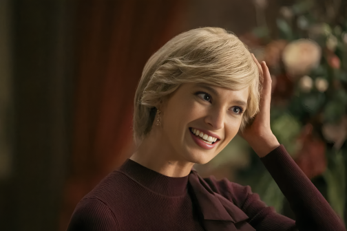 《上载新生第三季》剧照