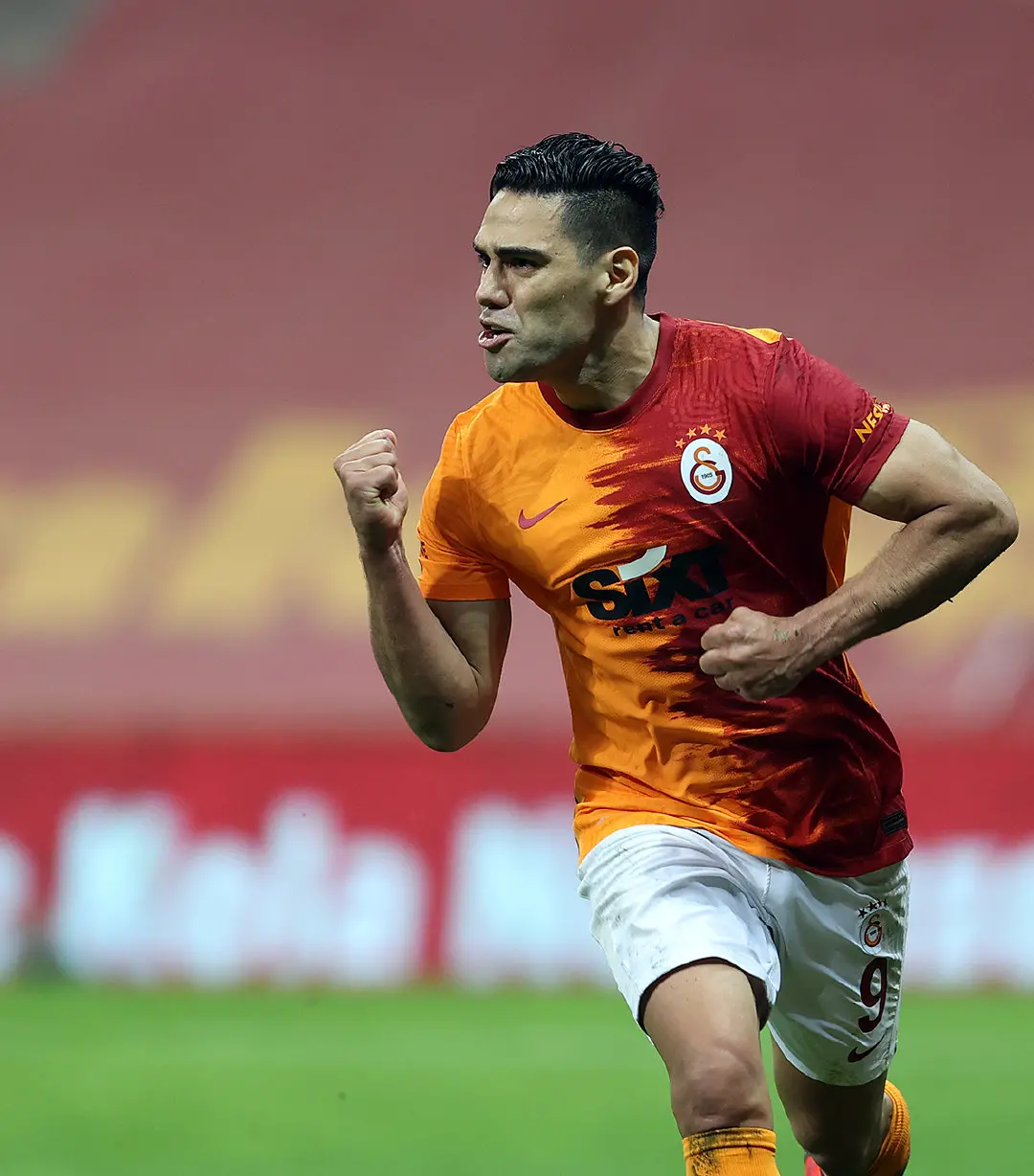  p>法尔考(falcao),全名拉达梅尔·法尔考·加西亚·萨拉特(radamel