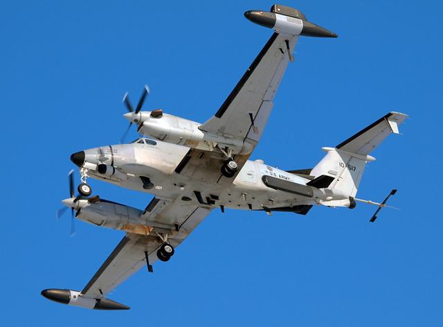 rc-12护栏战术电子侦察机