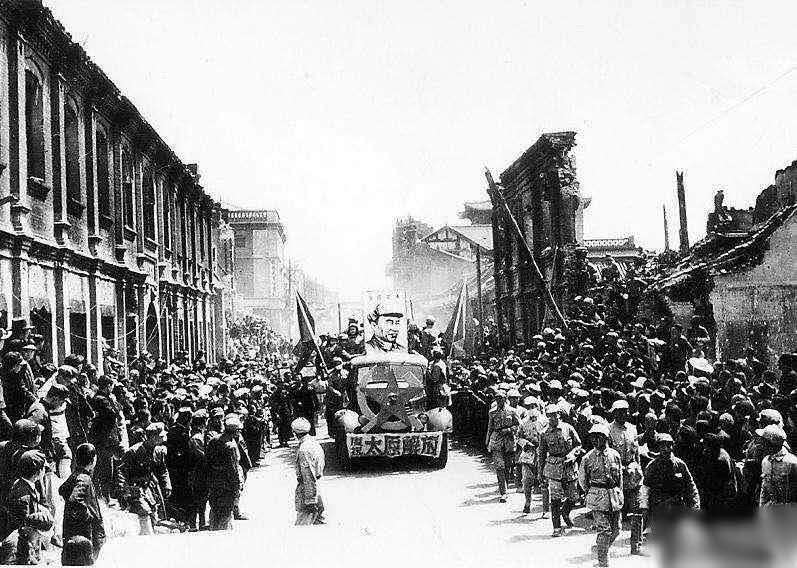  p data-id="go4fb2e1k3">李绍珠 i>(1911年12月-1995年4月) /i>,男