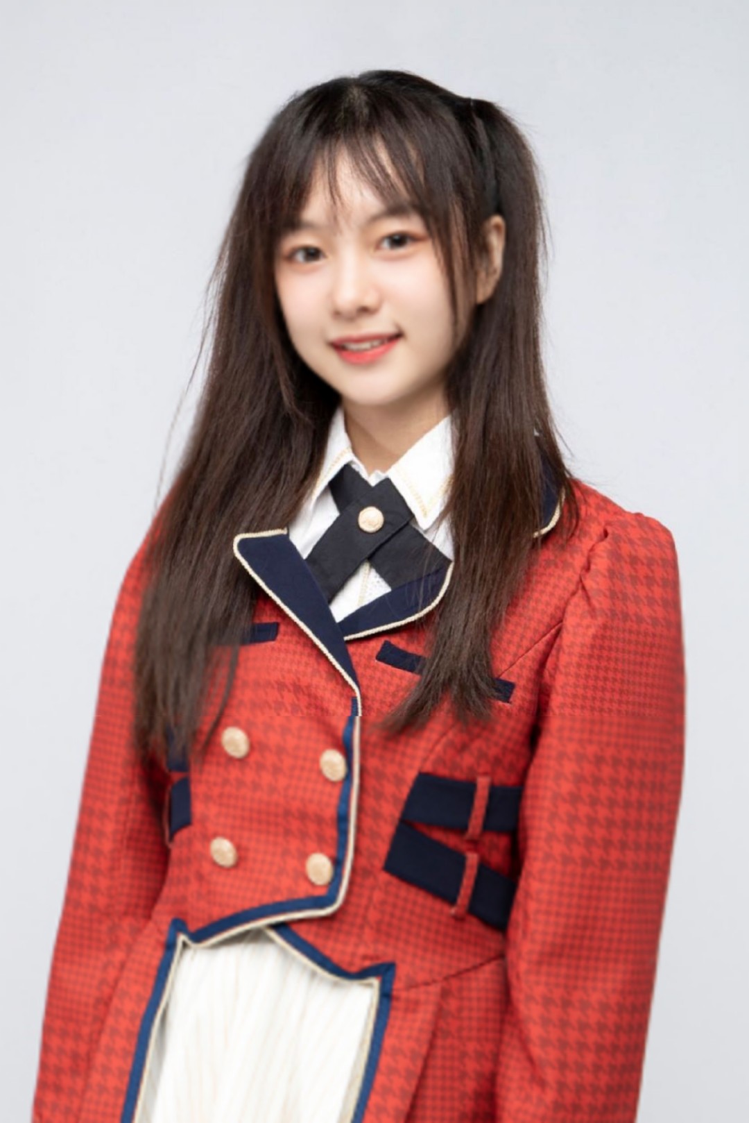  p data-id="go050eoq7l">程安子,2002年3月1