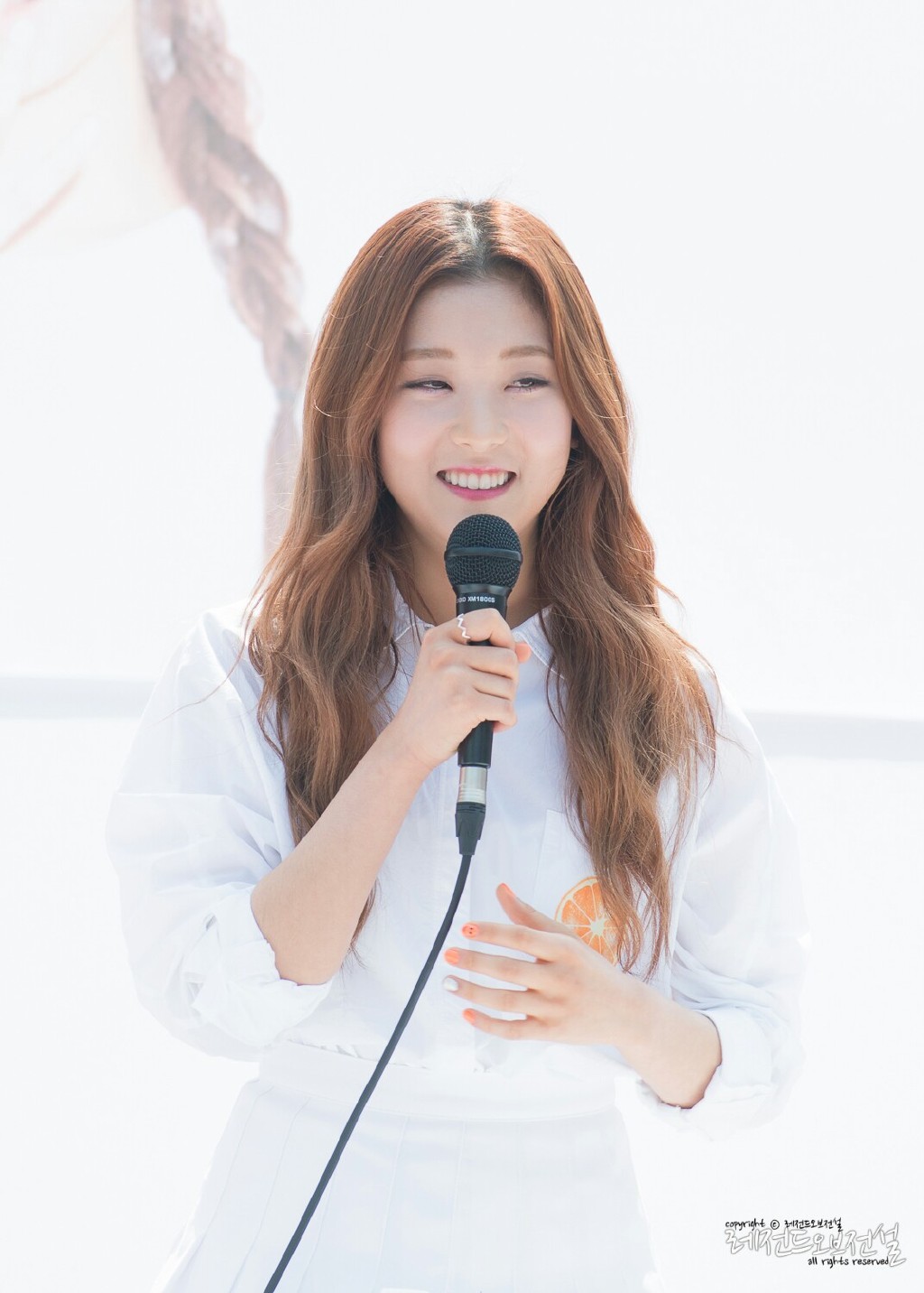  p>张丞延 i>(seung yeon) /i>,1996年11月6