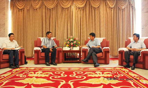 马李华