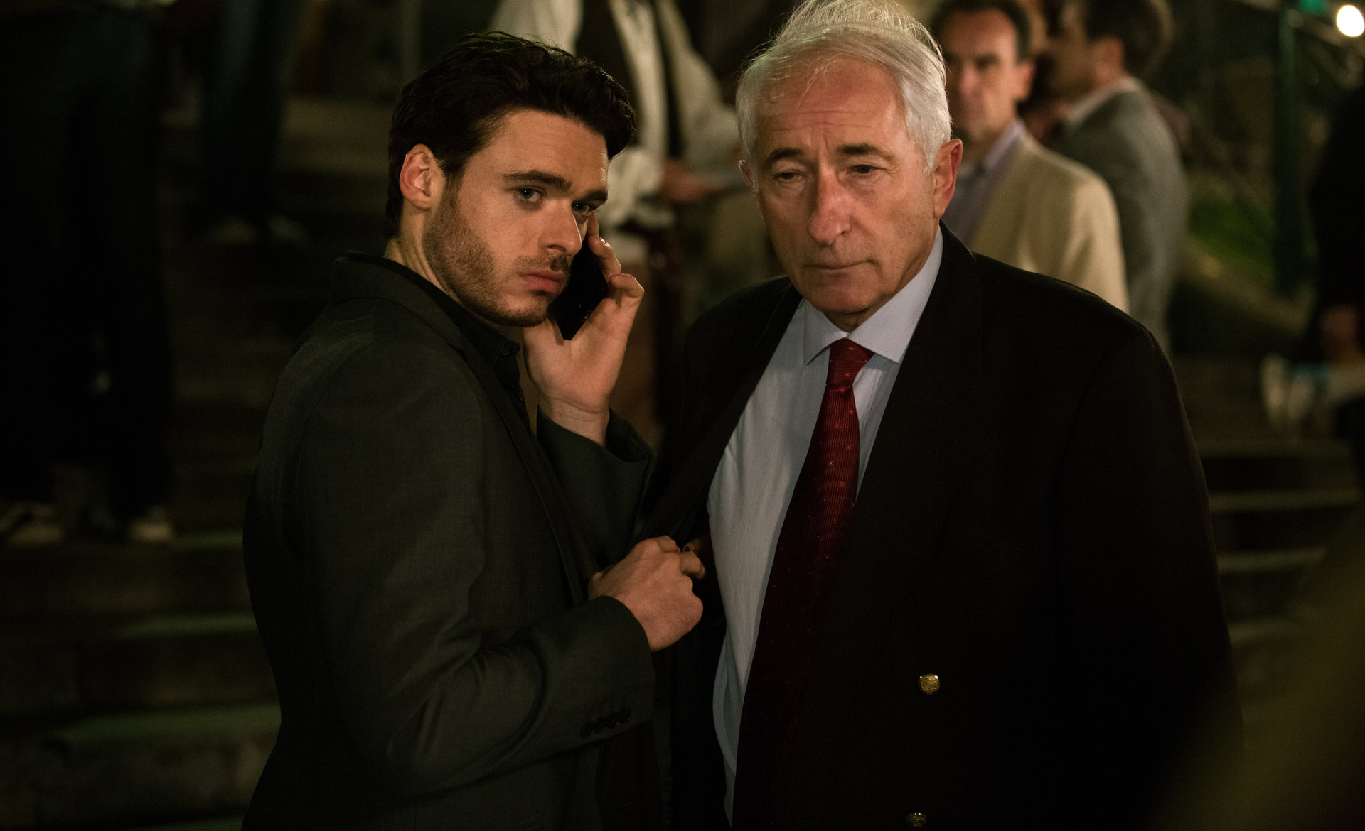  p>《巴黎危机》是由法国第4电视台出品,由 a href="#" data-lemmaid=