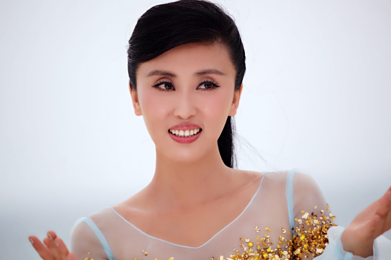 张美晨