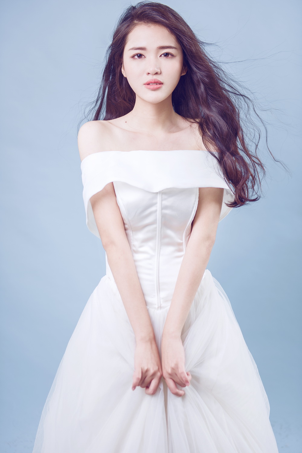  p>吴婉怡,出生于广东阳江,华宇娱乐旗下艺人,毕业于 a target="