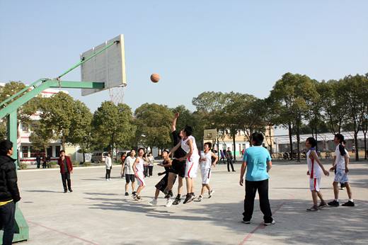 潜江市江汉中学