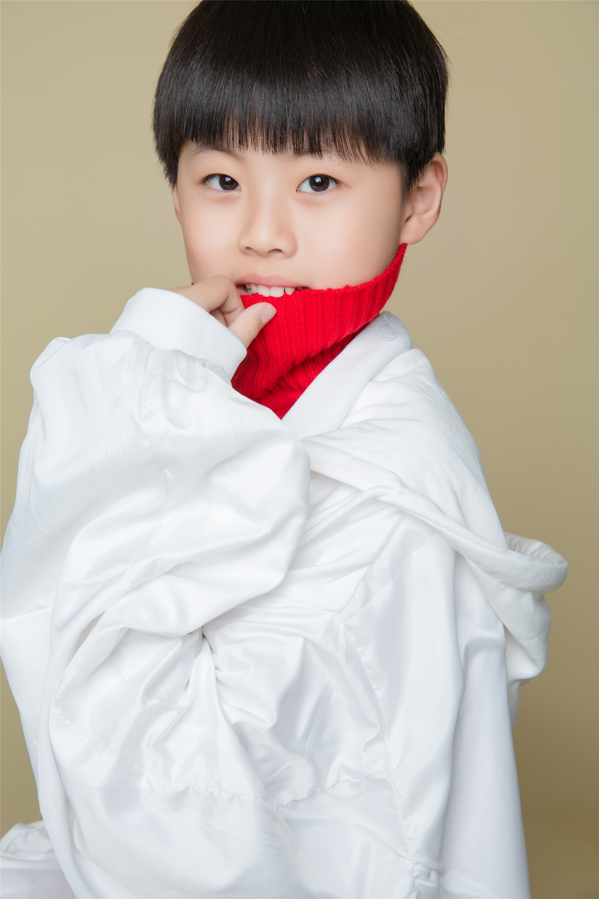  p>张子豪,出生于2008年03月29日,中国内地男演员.